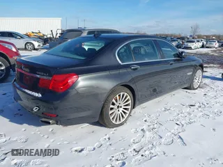 2012 BMW 7 Series 750Li xDrive с VIN WBAKC8C51CC437897, выставлен на аукционе IAAI как лот 41542970 с пробегом 133 864 миль миль и . История ставок и продаж доступна на DreamBid. Изображение 4.