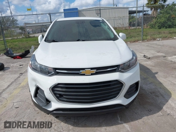 2021 Chevrolet Trax LS with VIN KL7CJKSB2MB323395, listed as a IAAI auction lot 41548740 with 85,999 mi miles. Bid and sale history available at carsss.com. Image 12.