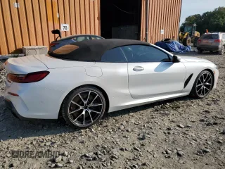 2019 BMW 8 Series M850i xDrive with VIN WBAFY4C50KBX39519, listed as a Copart auction lot 67675394 with 37,900 mi miles and Salvage title. Bid and sale history available at DreamBid. Image 3.