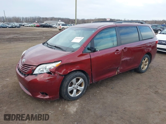 2016 Toyota Sienna LE AAS with VIN 5TDKK3DC0GS751907, listed as a IAAI auction lot 41831340 with 100,610 mi miles. Bid and sale history available at carsss.com. Image 18.