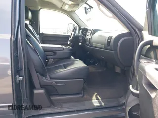 2013 Chevrolet Silverado 1500 LT with VIN 1GCRKSE75DZ364886, listed as a IAAI auction lot 41702368 with 69,351 mi miles and . Bid and sale history available at DreamBid. Image 5.