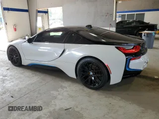 2016 BMW i8 z VIN WBY2Z2C55GV676201, wystawiony jako Copart lot #67888374 z przebiegiem 59 010 mil mil oraz Szkoda całkowita • Salvage title. Historia ofert i sprzedaży dostępna na DreamBid. Obrazek 2.