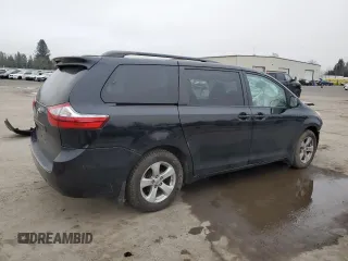 2017 Toyota Sienna LE Auto Access Seat with VIN 5TDKZ3DCXHS787133, listed as a Copart auction lot 88275855 with 41,585 mi miles and Salvage Title. Bid and sale history available at carsss.com. Image 3.