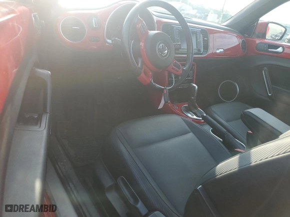 2018 Volkswagen Beetle SE with VIN 3VWJD7ATXJM728687, listed as a Copart auction lot 63242054 with 84,502 mi miles and Salvage Title. Bid and sale history available at carsss.com. Image 8.