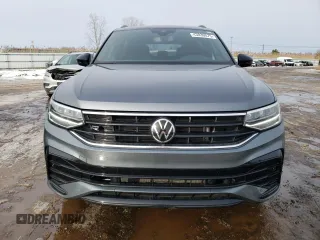 2022 Volkswagen Tiguan SE R-Line Black with VIN 3VV8B7AXXNM106110, listed as a Copart auction lot 43039575 with 24,728 mi miles and Salvage Title. Bid and sale history available at DreamBid. Image 5.