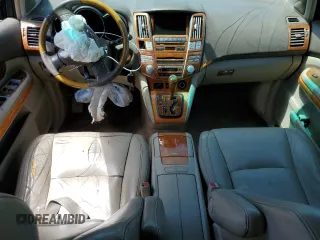 2005 Lexus RX 330 z VIN 2T2GA31UX5C031926, wystawiony jako Copart lot #57992015 z przebiegiem 216 623 mil mil oraz Szkoda całkowita • Salvage title. Historia ofert i sprzedaży dostępna na DreamBid. Obrazek 8.