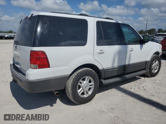 2004 Ford Expedition Special Service z VIN 1FMRU15W94LB82330, wystawiony jako Copart lot #57448795 z przebiegiem 262 122 mil mil oraz Nie do naprawy • Non repairable. Historia ofert i sprzedaży dostępna na DreamBid. Obrazek 3.