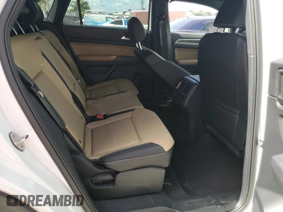 2021 Volkswagen Atlas SE with VIN 1V2WE2CA9MC233518, listed as a Copart auction lot 44737275 with 60,228 mi miles and Salvage title. Bid and sale history available at DreamBid. Image 11.