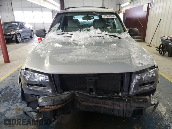 2008 Chevrolet TrailBlazer LT w/3LT with VIN 1GNDT13S182137225, listed as a Copart auction lot 87650585 with 274,470 mi miles and Salvage Title. Bid and sale history available at carsss.com. Image 5.