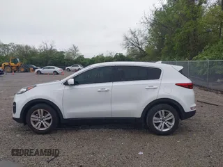2018 Kia Sportage LX z VIN KNDPM3AC3J7452823, wystawiony jako IAAI lot #42183715 z przebiegiem 98 365 mil mil oraz . Historia ofert i sprzedaży dostępna na DreamBid. Obrazek 14.
