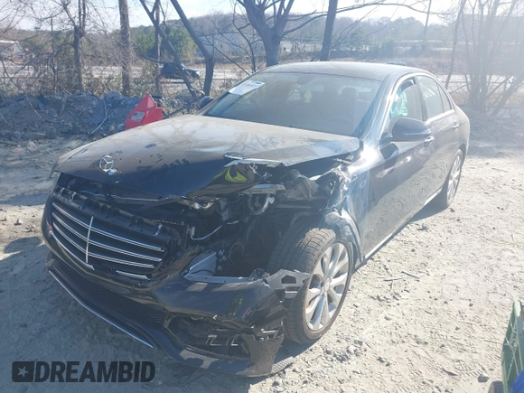 2017 Mercedes-Benz E-Class E 300 Luxury with VIN WDDZF4JB8HA098512, listed as a IAAI auction lot 41680421 with 62,334 mi miles. Bid and sale history available at carsss.com. Image 16.
