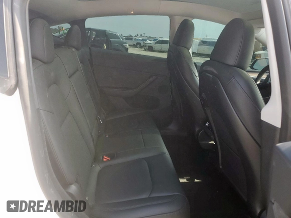 2024 Tesla Model Y Long Range с VIN 7SAYGDEE5RA261374, выставлен на аукционе Copart как лот 57666185 с пробегом 30 174 миль миль и Списание • Salvage title. История ставок и продаж доступна на DreamBid. Изображение 10.