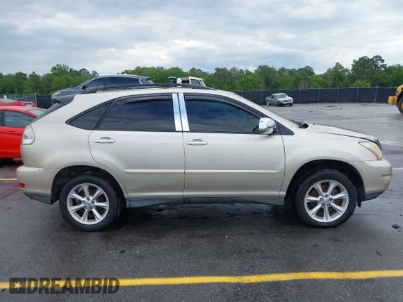 2008 Lexus RX 350 with VIN 2T2GK31U38C035396, listed as a IAAI auction lot 42105364 with 250,112 mi miles and . Bid and sale history available at DreamBid. Image 13.