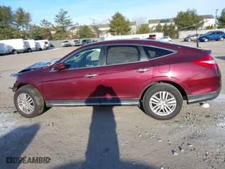 2013 Honda Crosstour EX with VIN 5J6TF3H33DL000648, listed as a IAAI auction lot 41304910 with 147,670 mi miles. Bid and sale history available at carsss.com. Image 14.