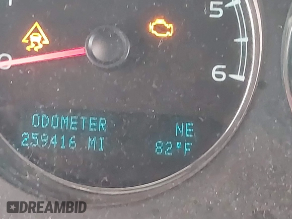 2010 Chevrolet Tahoe LS with VIN 1GNUKAE05AR172216, listed as a IAAI auction lot 42698775 with 259,416 mi miles and . Bid and sale history available at DreamBid. Image 15.
