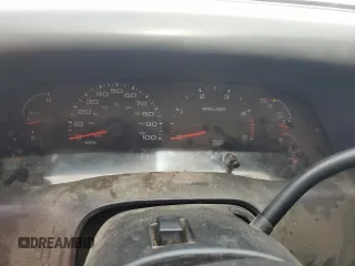 2003 Ford F-350 XL с VIN 1FTWX33P73EC30402, выставлен на аукционе Copart как лот 60824535 с пробегом Не указан миль и Списание • Salvage title. История ставок и продаж доступна на DreamBid. Изображение 9.