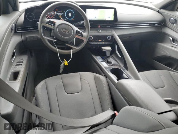 2024 Hyundai Elantra SEL with VIN KMHLS4DG3RU835436, listed as a Copart auction lot 57884035 with 10,333 mi miles and Clean title. Bid and sale history available at DreamBid. Image 8.