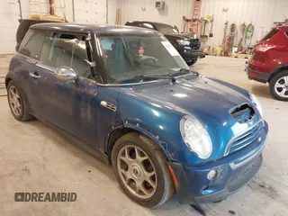 2005 MINI Hardtop S with VIN WMWRE33485TG95665, listed as a IAAI auction lot 42385899 with Not provided miles and . Bid and sale history available at DreamBid. Image 1.