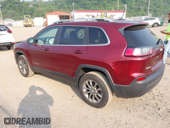 2020 Jeep Cherokee Latitude Plus z VIN 1C4PJMLB6LD585258, wystawiony jako IAAI lot #42411918 z przebiegiem 42 097 mil mil oraz . Historia ofert i sprzedaży dostępna na DreamBid. Obrazek 3.