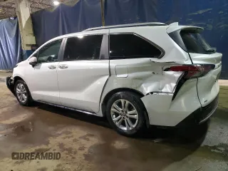 2023 Toyota Sienna Platinum with VIN 5TDESKFC9PS082542, listed as a Copart auction lot 89056995 with 24,053 mi miles and Clean Title. Bid and sale history available at DreamBid. Image 2.