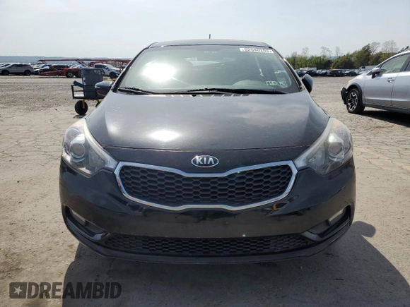 2016 Kia Forte EX with VIN KNAFX5A82G5628739, listed as a Copart auction lot 52540205 with 47,286 mi miles and Salvage Title. Bid and sale history available at DreamBid. Image 5.