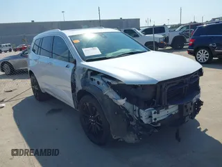 2020 Cadillac XT6 FWD Premium Luxury z VIN 1GYKPERS1LZ103976, wystawiony jako IAAI lot #41679005 z przebiegiem 57 249 mil mil oraz . Historia ofert i sprzedaży dostępna na DreamBid. Obrazek 1.