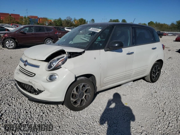 2014 FIAT 500L Easy with VIN ZFBCFABH3EZ027882, listed as a Copart auction lot 75265864 with 52,817 mi miles and Salvage Title. Bid and sale history available at carsss.com. Image 1.