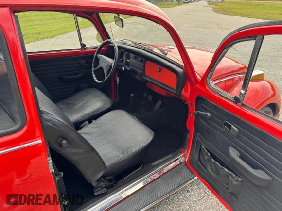 1972 Volkswagen Beetle with VIN 1122258929, listed as a Copart auction lot 42211185 with 50,758 mi miles and Clean Title. Bid and sale history available at DreamBid. Image 5.