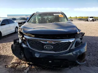2013 Kia Sorento LX with VIN 5XYKT3A68DG328559, listed as a Copart auction lot 55668435 with 153,536 mi miles and Clean Title. Bid and sale history available at DreamBid. Image 5.