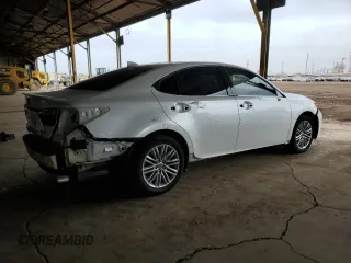 2015 Lexus ES 330 with VIN JTHBK1GGXF2196911, listed as a Copart auction lot 43088285 with 84,437 mi miles and Salvage Title. Bid and sale history available at DreamBid. Image 3.