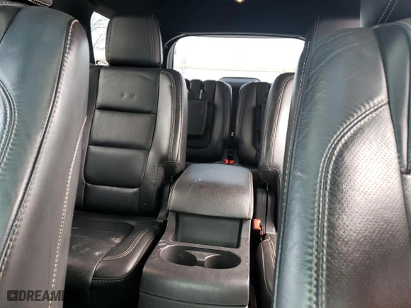 2015 Ford Explorer Sport with VIN 1FM5K8GT6FGA32803, listed as a Copart auction lot 48967935 with 220,749 mi miles and Salvage Title. Bid and sale history available at carsss.com. Image 10.
