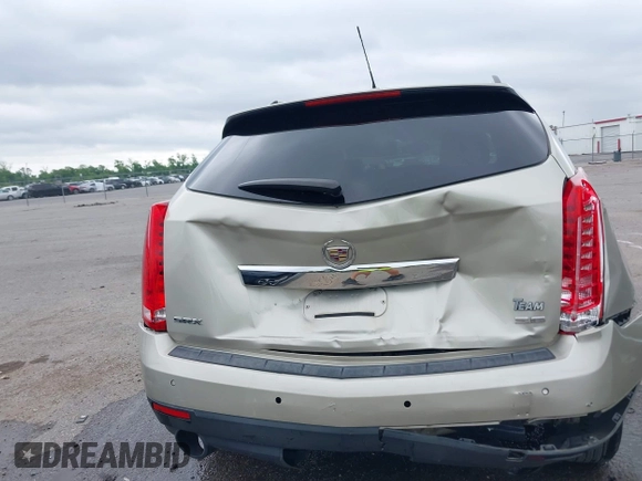 2015 Cadillac SRX Performance Collection with VIN 3GYFNCE34FS639168, listed as a IAAI auction lot 42191995 with 101,358 mi miles and . Bid and sale history available at DreamBid. Image 16.