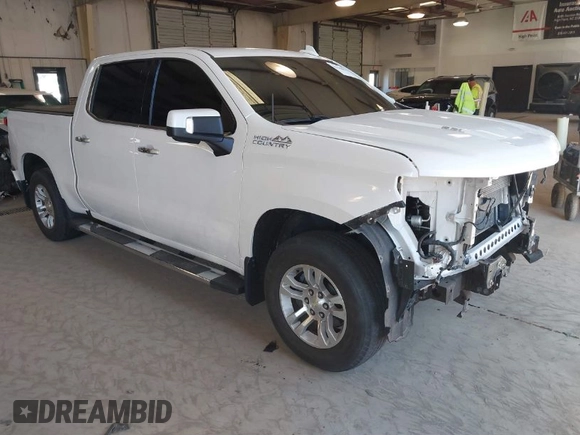 2019 Chevrolet Silverado 1500 High Country with VIN 1GCUYHEL3KZ158830, listed as a IAAI auction lot 41646878 with 105,524 mi miles. Bid and sale history available at carsss.com. Image 1.