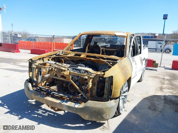 2018 Chevrolet Silverado 1500 Work Truck with VIN 1GCNCNEC3JZ253663, listed as a IAAI auction lot 41188317 with 1 mi miles. Bid and sale history available at carsss.com. Image 6.