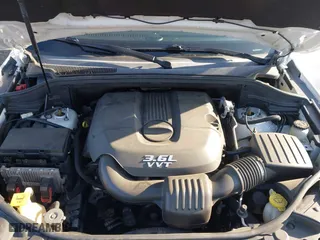 2014 Jeep Grand Cherokee Overland with VIN 1C4RJFCG8EC162271, listed as a IAAI auction lot 41827017 with 183,447 mi miles. Bid and sale history available at carsss.com. Image 10.