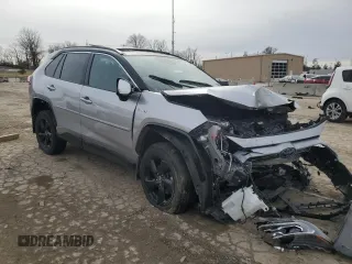 2021 Toyota RAV4 Hybrid XSE z VIN 4T3E6RFV2MU060908, wystawiony jako Copart lot #44738455 z przebiegiem 74 536 mil mil oraz Szkoda całkowita • Salvage title. Historia ofert i sprzedaży dostępna na DreamBid. Obrazek 4.