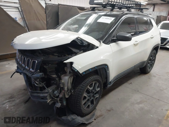 2019 Jeep Compass Trailhawk with VIN 3C4NJDDB8KT668110, listed as a IAAI auction lot 41700848 with 75,855 mi miles and . Bid and sale history available at carsss.com. Image 18.