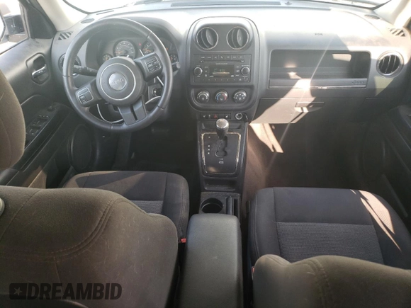 2017 Jeep Patriot Latitude with VIN 1C4NJPFB2HD183670, listed as a Copart auction lot 74035374 with 72,753 mi miles and Salvage Title. Bid and sale history available at DreamBid. Image 8.