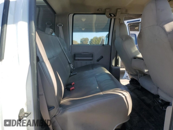2008 Ford F-350 with VIN 1FTWW30R08EC89002, listed as a Copart auction lot 42857555 with 165,583 mi miles and Clean title. Bid and sale history available at DreamBid. Image 10.
