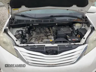 2015 Toyota Sienna LE AAS with VIN 5TDKK3DC2FS661818, listed as a Copart auction lot 64165795 with 171,702 mi miles and Clean title. Bid and sale history available at DreamBid. Image 12.