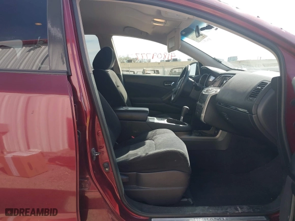2011 Nissan Murano SV with VIN JN8AZ1MW4BW150292, listed as a IAAI auction lot 41809777 with 198,717 mi miles. Bid and sale history available at carsss.com. Image 5.
