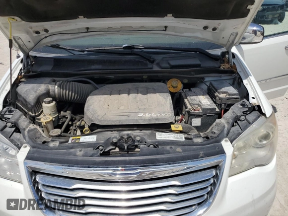2015 Chrysler Town & Country Limited Platinum with VIN 2C4RC1GG0FR584244, listed as a Copart auction lot 67665184 with 188,999 mi miles and Salvage Title. Bid and sale history available at DreamBid. Image 12.
