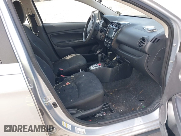 2019 Mitsubishi Mirage ES z VIN ML32F3FJ0KHF00792, wystawiony jako IAAI lot #42216324 z przebiegiem 83 341 mil mil oraz . Historia ofert i sprzedaży dostępna na DreamBid. Obrazek 5.