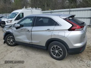 2022 Mitsubishi Eclipse Cross ES z VIN JA4ATUAA4NZ003698, wystawiony jako Copart lot #50914255 z przebiegiem 87 098 mil mil oraz Szkody całkowita. Historia ofert i sprzedaży dostępna na DreamBid. Obrazek 2.