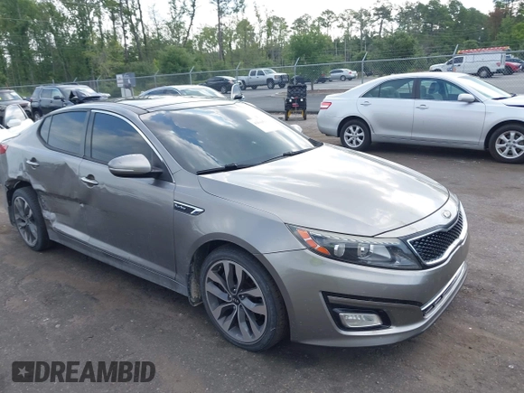 2015 Kia Optima SXL Turbo с VIN 5XXGR4A60FG513223, выставлен на аукционе IAAI как лот 42590539 с пробегом 181 035 миль миль и . История ставок и продаж доступна на DreamBid. Изображение 1.