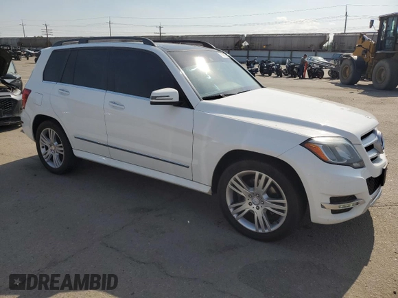 2013 Mercedes-Benz GLK 350 with VIN WDCGG8JB9DG146915, listed as a Copart auction lot 71633574 with 143,171 mi miles and Clean Title. Bid and sale history available at DreamBid. Image 4.