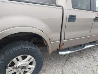 2004 Ford F-150 XLT with VIN 1FTPW145X4KD20526, listed as a IAAI auction lot 41959462 with 166,545 mi miles. Bid and sale history available at carsss.com. Image 12.