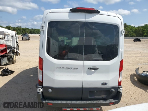 2018 Ford Transit Passenger XL z VIN 1FBZX2CM4JKB47817, wystawiony jako Copart lot #54428465 z przebiegiem 204 352 mil mil oraz Szkoda całkowita • Salvage title. Historia ofert i sprzedaży dostępna na DreamBid. Obrazek 6.