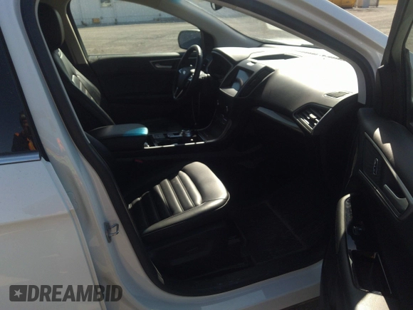 2020 Ford Edge SEL with VIN 2FMPK4J98LBA24655, listed as a IAAI auction lot 41821740 with 64,382 mi miles. Bid and sale history available at carsss.com. Image 5.