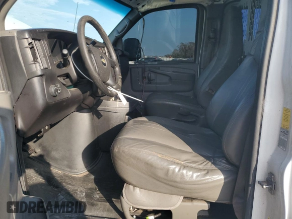 2013 Chevrolet Express Cargo Van with VIN 1GCSGAFX3D1173610, listed as a Copart auction lot 88341225 with 396,659 mi miles and Salvage Title. Bid and sale history available at carsss.com. Image 7.